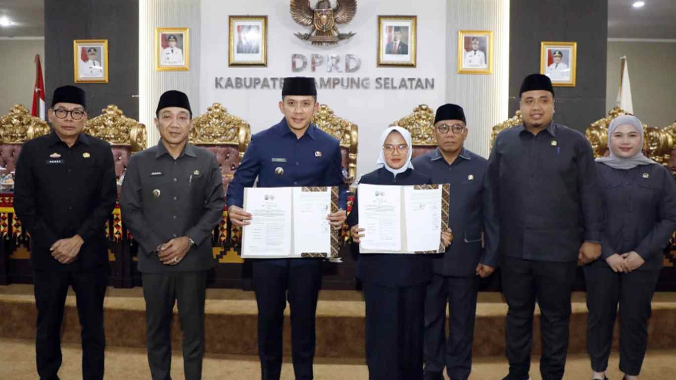 DPRD dan Pemkab Lampung Selatan Sepakati Raperda Pertanggungjawaban APBD 2025