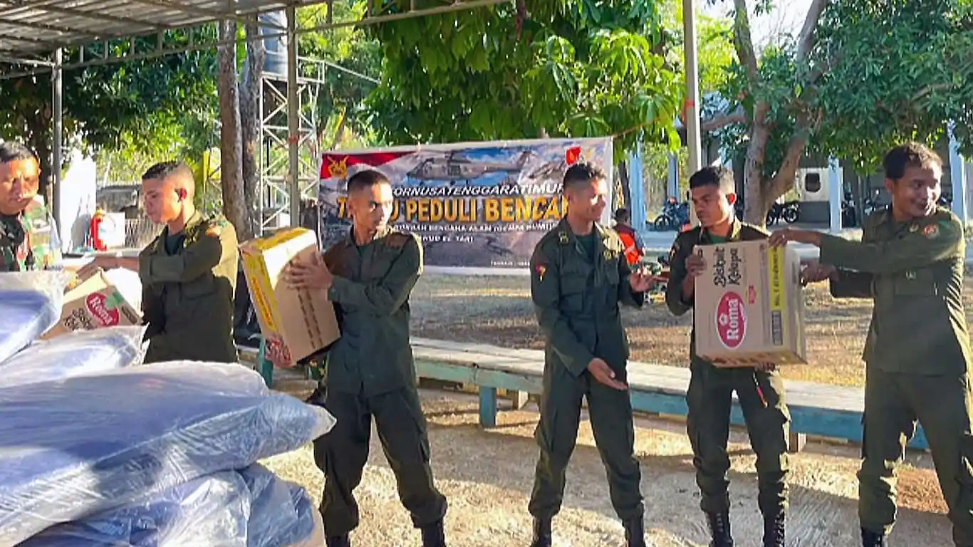 IARMI dan Menwa Salurkan Bantuan Kemanusiaan untuk Korban Gempa Flores