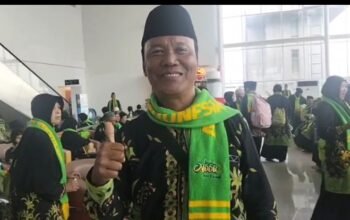 Doa Keluarga Besar PWRI Pesawaran Mengiringi Ahmad Yani dan Desmi Saputra ke Tanah Suci