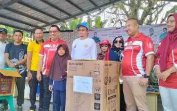 Jalan Sehat, Pengundian Doorprize dan Pengumuman Pemenang Lomba Karnaval Meriahkan Jalan HUT ke-81 RI di Kota Agung