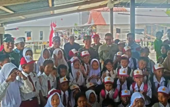 Pangdam II Sriwijaya Tinjau Pembangunan Infrastruktur dan Sapa Warga Kuala 12
