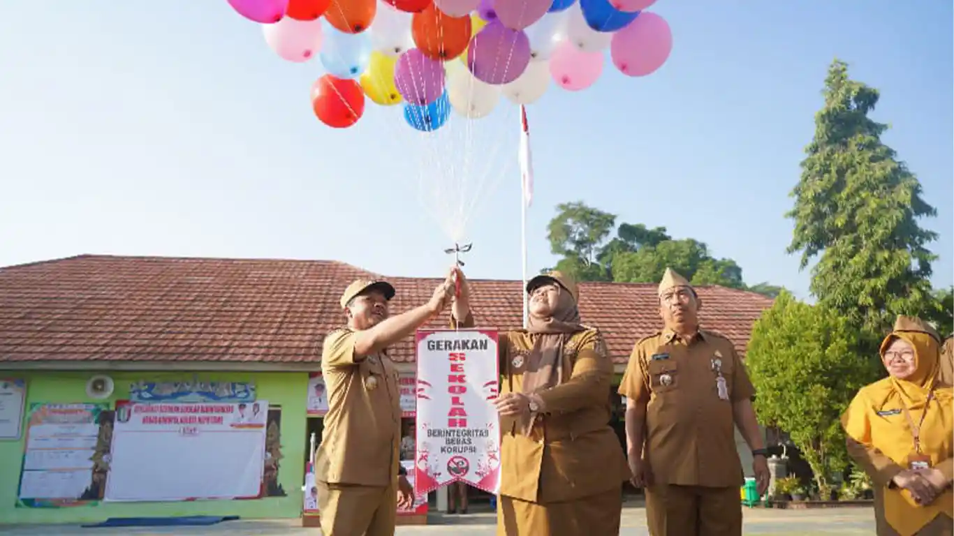 Pemkab Pringsewu Canangkan Gerakan Sekolah Berintegritas Bebas KKN