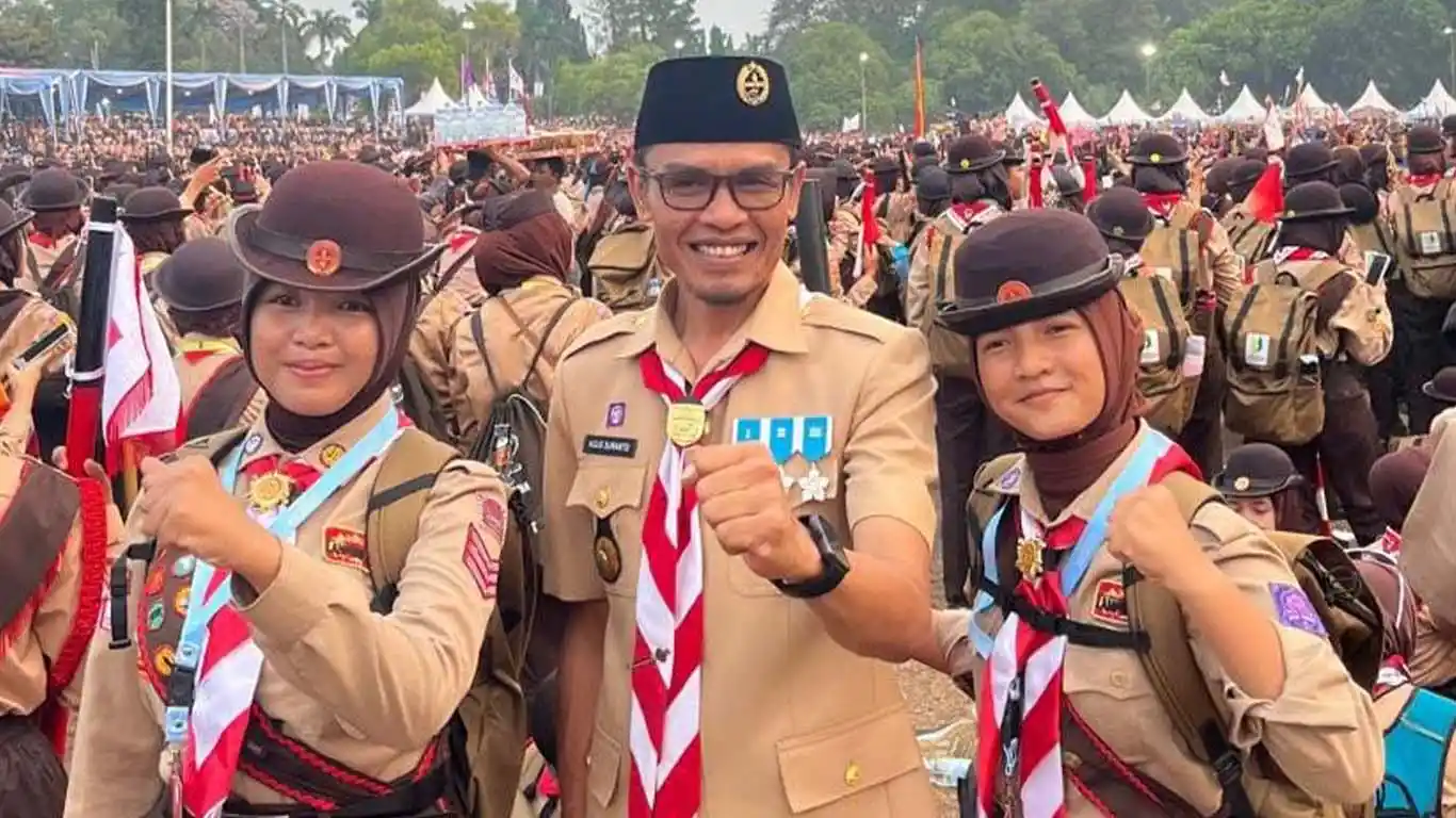 Wakil Bupati Tanggamus Sambangi Kontingen Pramuka di Jamnas XII Cibubur