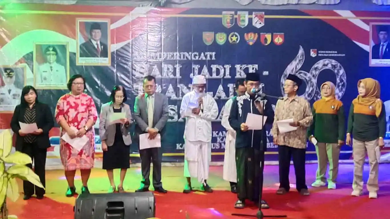 Warga Gelar Doa Lintas Agama Peringati Hari Jadi Trans-AD II Desa Hanura ke-60