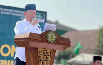 Camat Padang Ratu Pimpin Upacara Hari Santri Nasional 2026 di SMA Maarif Surabaya