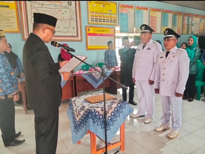 Dua Kades Diberhentikan, Penjabat Baru Baturaja dan Padang Manis Resmi Dilantik