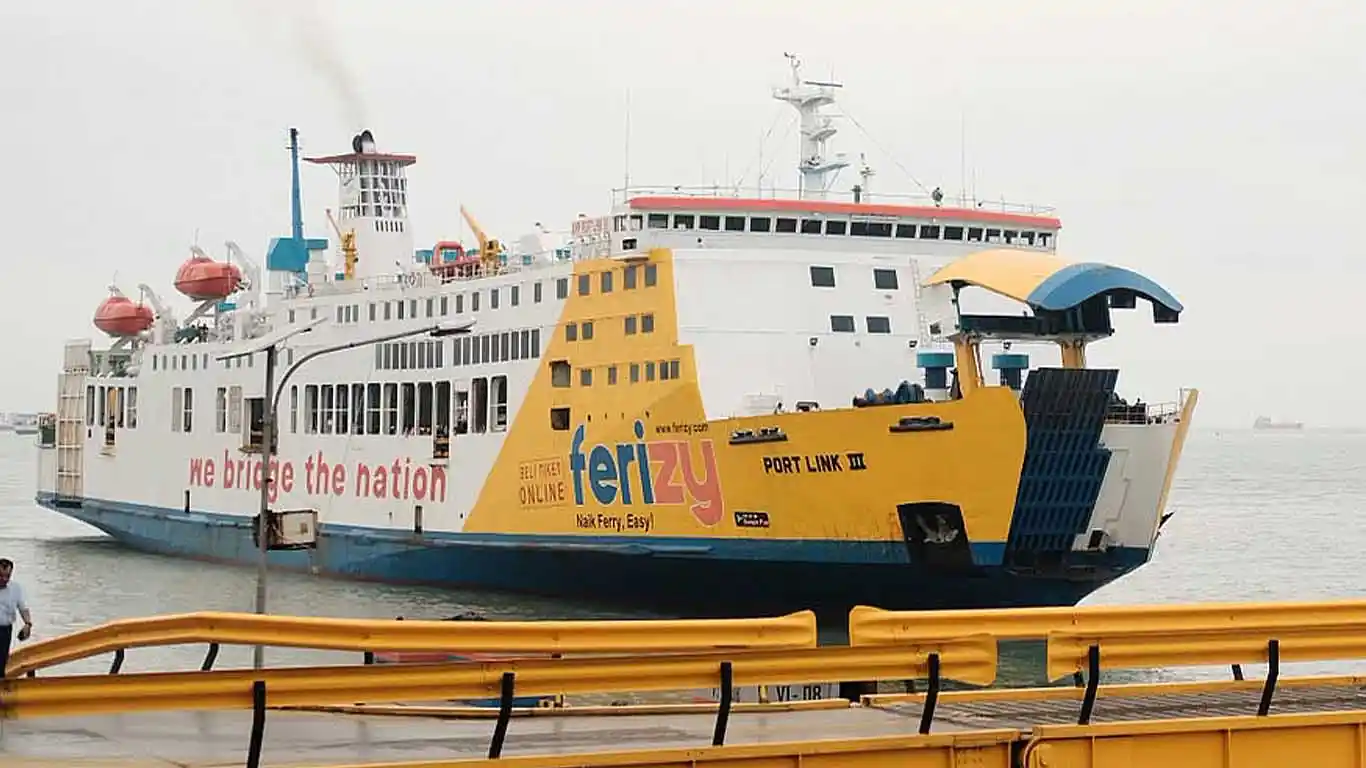KMP Portlink III Bergerak ke Merak, ASDP Perkuat Armada Lintasan Merak-Bakauheni