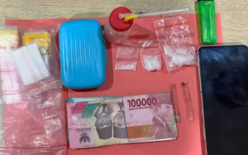 Polisi Amankan Pria di Penengahan, Tiga Paket Diduga Sabu Disita
