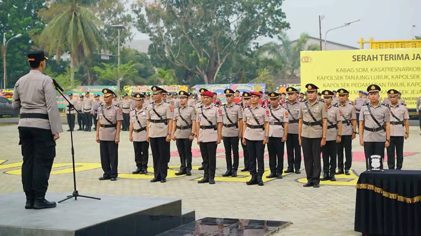 Polres OKI Gelar Sertijab, Sejumlah Pejabat Utama dan Kapolsek Berganti