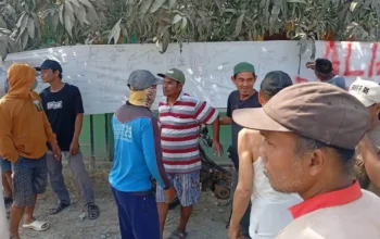 Warga 7 Kampung di Pubian Pasang Portal, Protes Jalan Bandar Sari–Payung Rejo Batal Dibangun